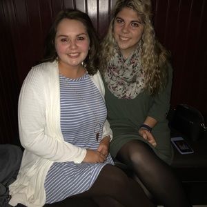 Meet your Posher, Ali & kelsie